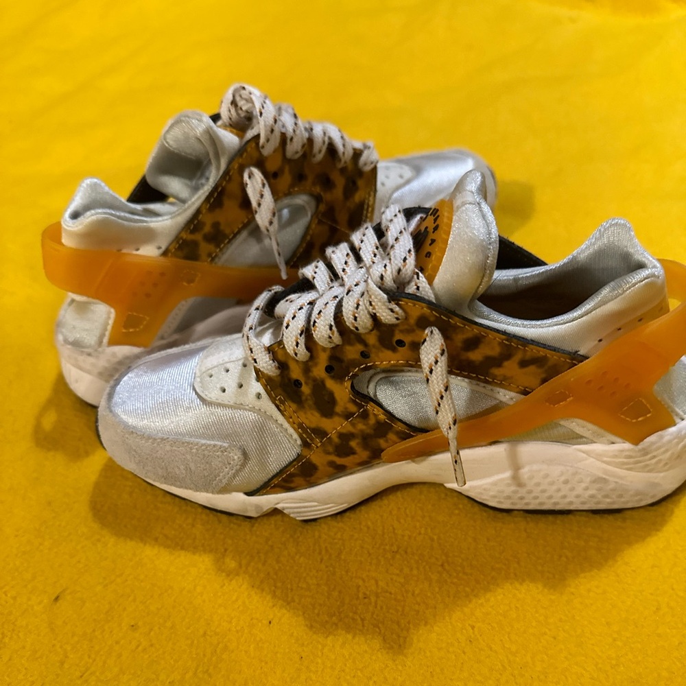 Nike Women's Silver and Orange Leopard-Accent Sneakers